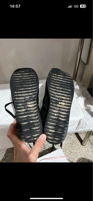 3 paia di scarpe Puma 41 Tata 39 Bikkembergs 42