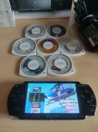 Sony PSP Piano Black + Accesorios