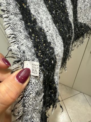 Sciarpa zebrata con glitter