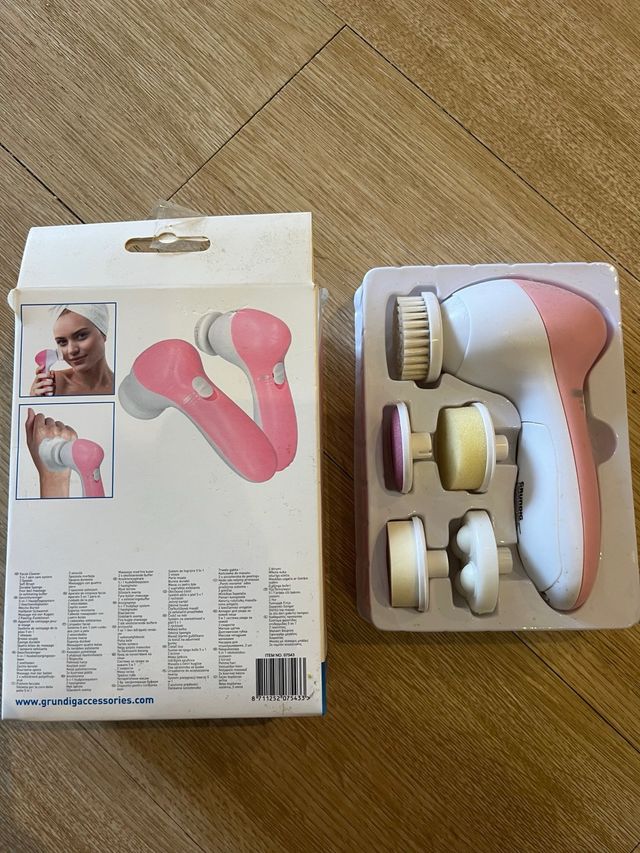 Limpiador Facial Grundig Rosa y Blanco