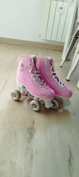 Patines 4 ruedas niña talla 35