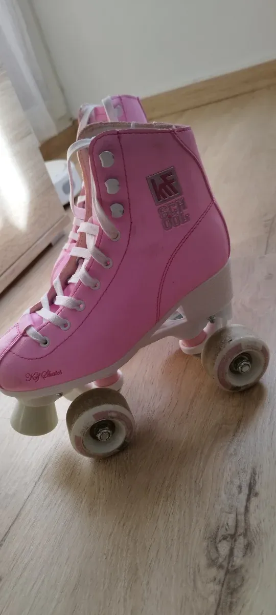 Patines 4 ruedas niña talla 35