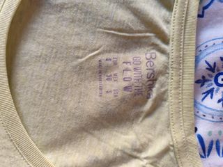 Camiseta tirantes Bershka amarilla talla S