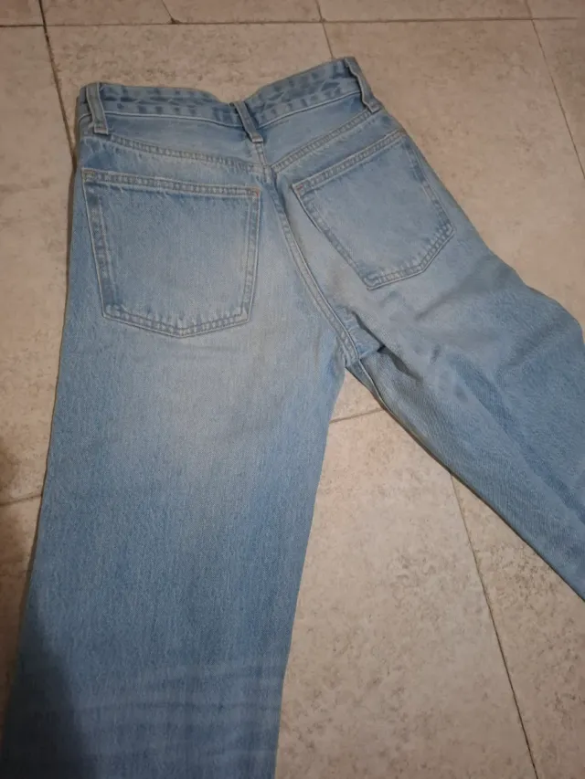 Vaqueros Zara Azul Claro