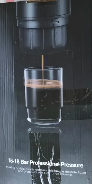 Cafetera Espresso Portátil Autocalentable