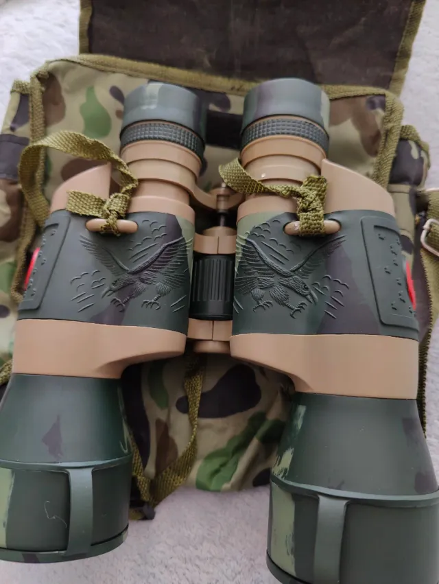 Binoculares rusos camuflaje con funda