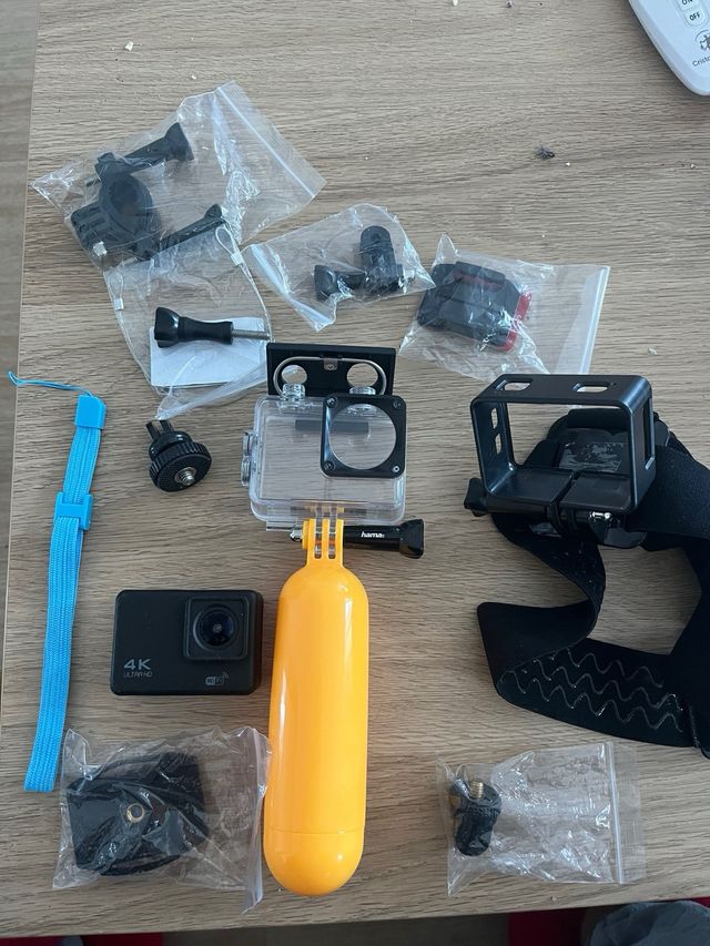 Cámara de Acción 4K GoPro + Accesorios