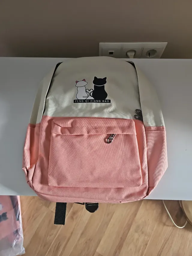 Mochila con estampado de gatos