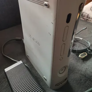 Xbox 360 60GB HDD gris y blanco