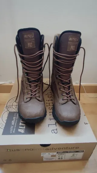 Botas Altus Pro para Montaña o Caza Talla 45