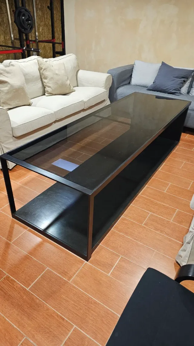 Mesa de centro moderna cristal y metal