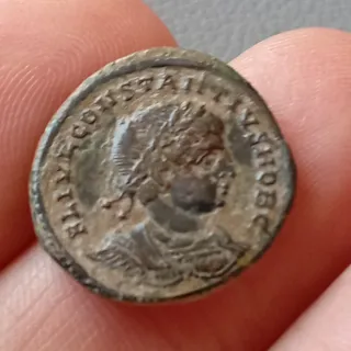 Preciosa Moneda romana Emperador Constancio II