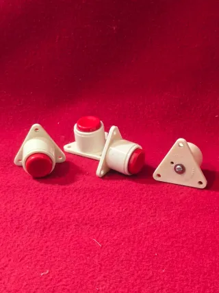 Lote 4 pulsadores per riparazione flipper