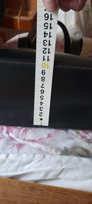 Borsa Montini in pelle nera. Made in Italy