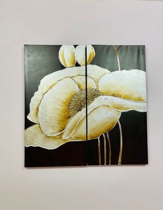 Quadri moderni con fiore dorato