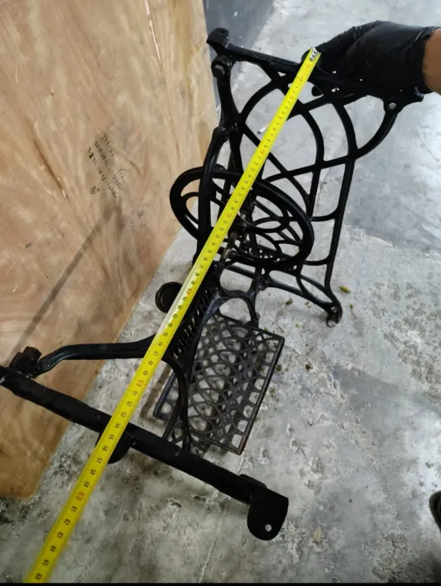 Base Máquina Coser Antigua Hierro Fundido GRIZNER 