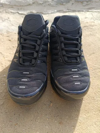 Zapatillas tipo Air Max Plus TN Negras Mujer