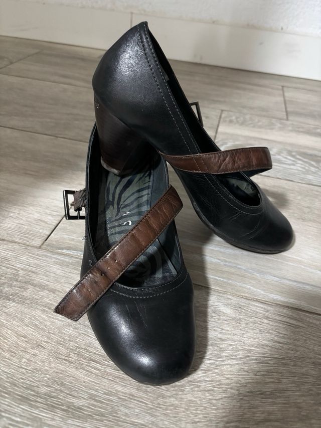 Zapatos Hispanitas Talla 40 Negro/Marrón