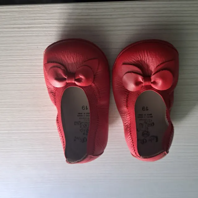Zapatitos rojos bebé lazo