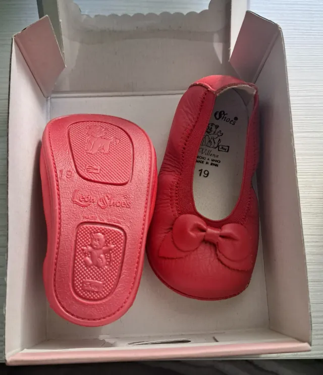 Zapatitos rojos bebé lazo