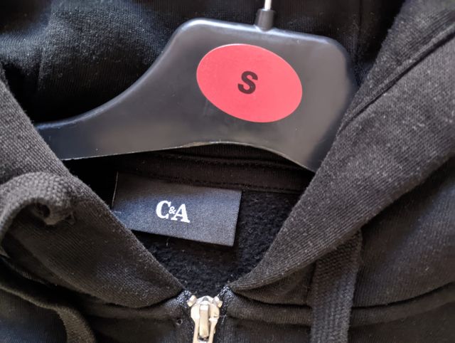 Sudadera con capucha C&A negra Talla S