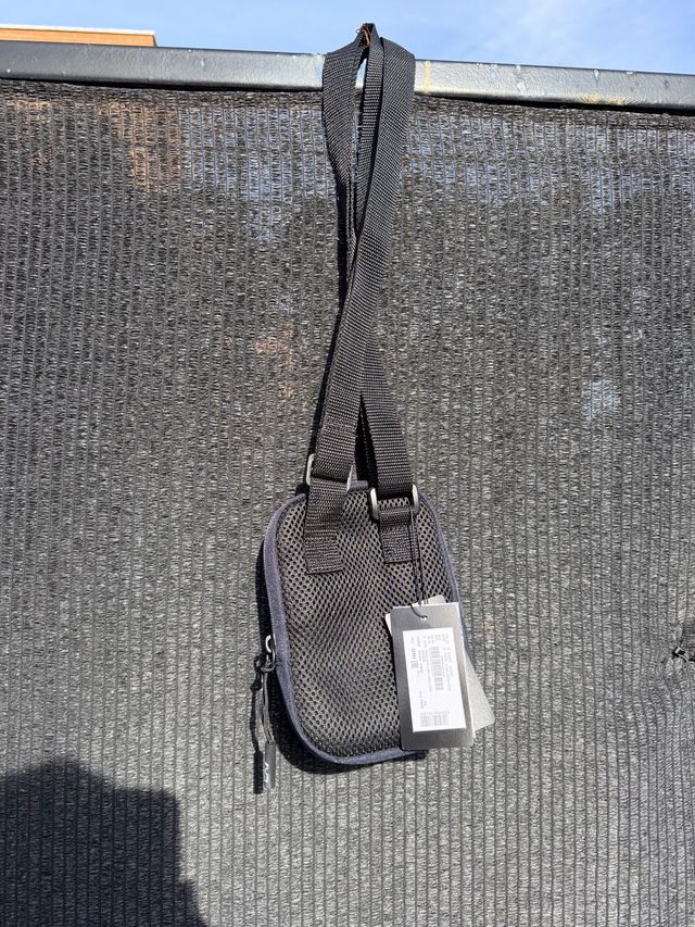 Riñonera Emporio Armani Negra