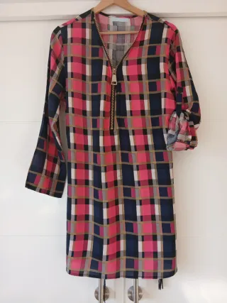 Vestido cuadros rosa con cremallera