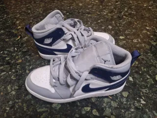 Zapatillas Jordan Talla 37 Gris/Blanco