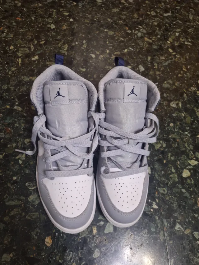 Zapatillas Jordan Talla 37 Gris/Blanco