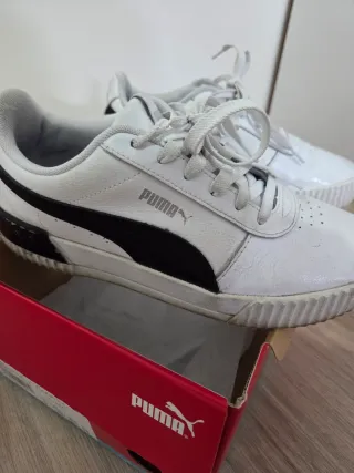 Scarpe Puma bianche con scatola