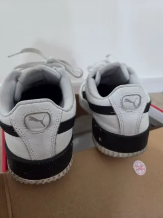 Scarpe Puma bianche con scatola