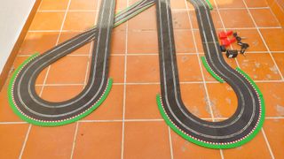 Circuito tipo Scalextric C4
