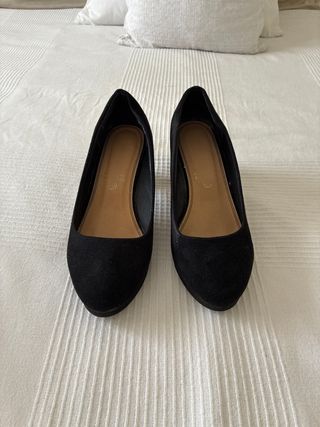 Zapatos negros de ante