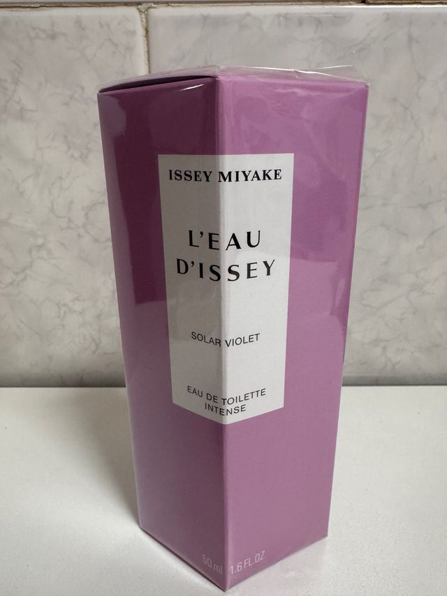 L'eau D'issey Solar Violet EDT Intense 50ml