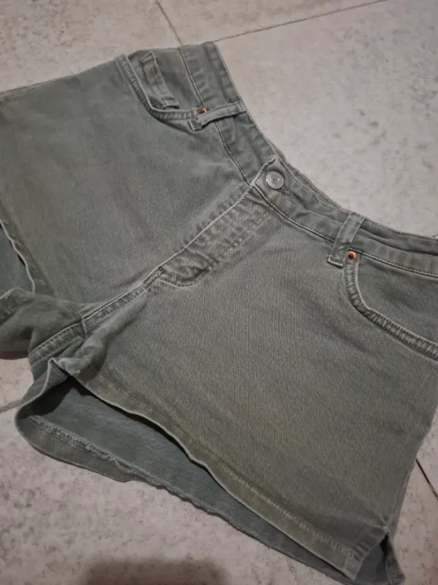 Shorts vaqueros verde grisaceo Brownie
