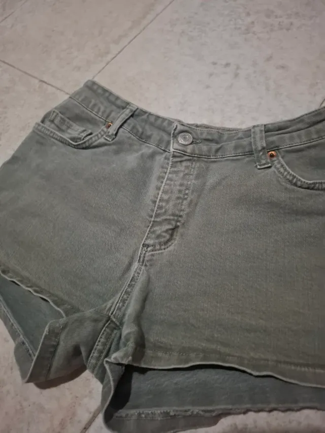 Shorts vaqueros verde grisaceo Brownie