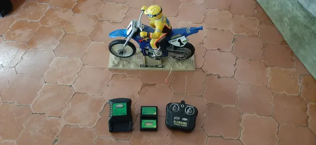 Moto RC X-Treme Cycling con mando