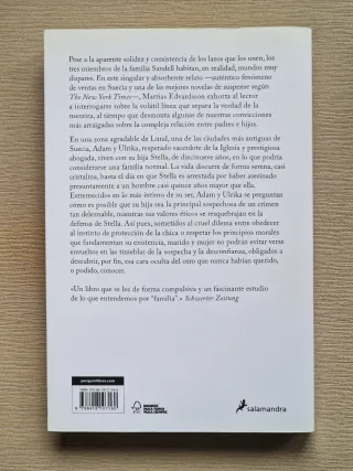 Una familia normal / A Nearly Normal Family (Sp...