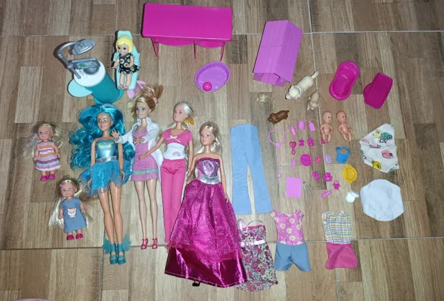 Lote de muñecas y accesorios Barbie
