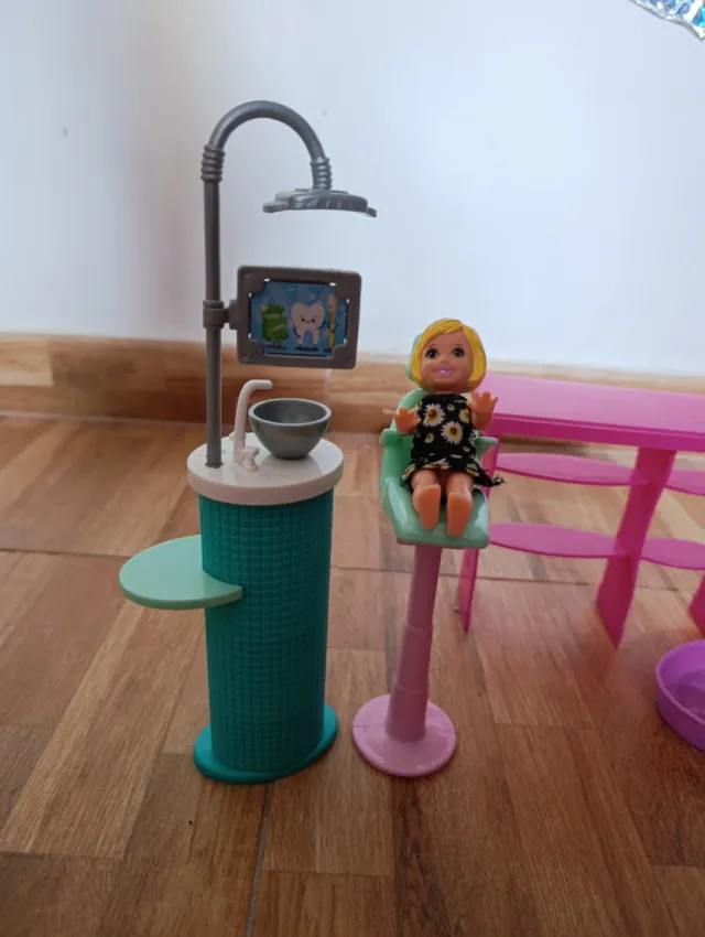 Lote de muñecas y accesorios Barbie