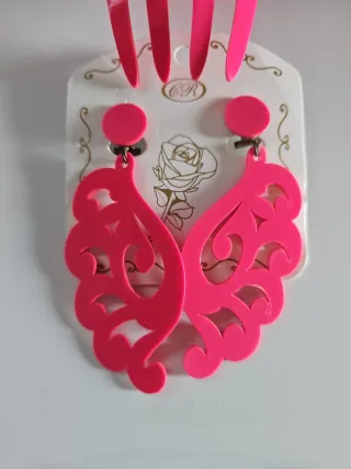 Peineta y pendientes flamenca fucsia