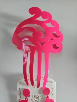 Peineta y pendientes flamenca fucsia