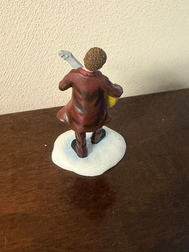 Luville item -- Streetartist - 600581 - retired