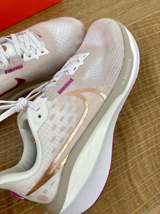 Zapatillas Nike Vomero 17 Mujer Talla 41.5