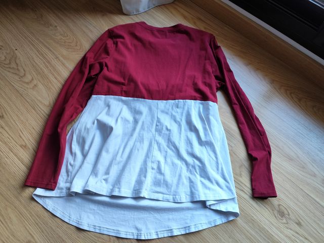 Camiseta premamá y lactancia roja/blanca