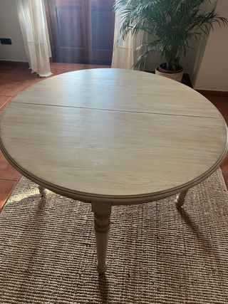 Mesa de comedor de roble extensible