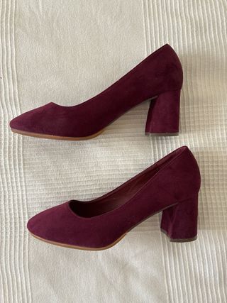 Zapatos Paz tacón ancho vino talla 39