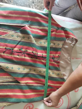 Traje de huertana multicolor