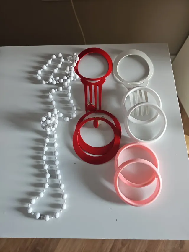 Lote Flamenca: Aros y Collares