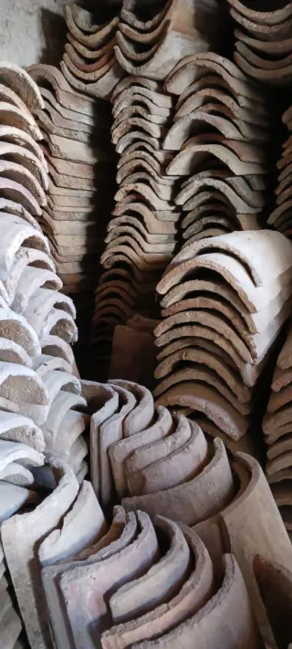 Tejas antiguas hechas a mano